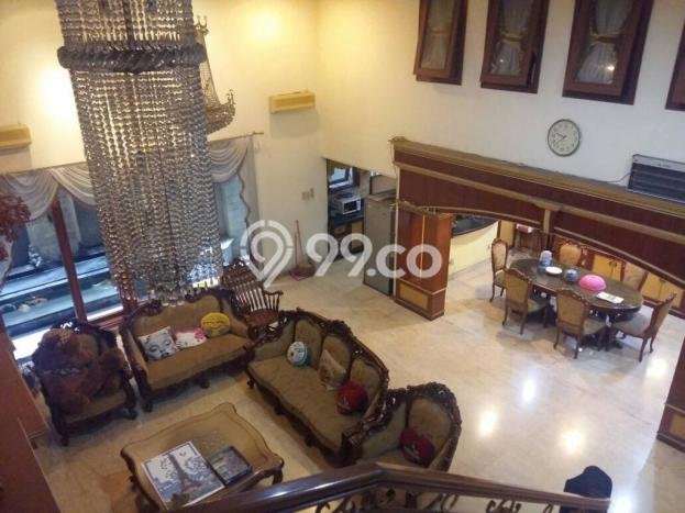 Rumah LT 217m2m² Lokasi Nyaman di Kelapa Gading, Jakarta Utara Rumah LT 217m2m² Lokasi Nyaman di Kelapa Gading, Jakarta Utara