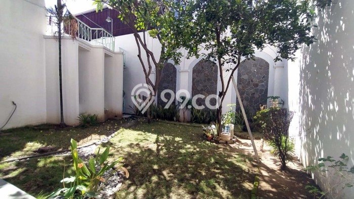 Dijual Cepat Rumah 4 KT 3 KM di Wonocolo, Surabaya Dijual Cepat Rumah 4 KT 3 KM di Wonocolo, Surabaya
