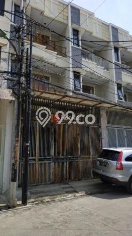 Jual Rumah Mewah Elegan Dengan View Cantik di Jelambar, Jakarta Barat Jual Rumah Mewah Elegan Dengan View Cantik di Jelambar, Jakarta Barat