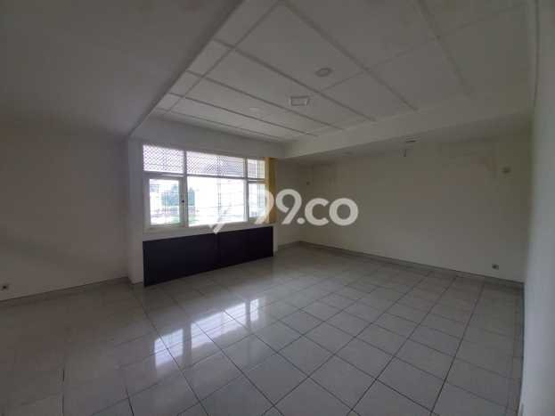 Dijual Rumah Premium dengan Fasilitas Sekitar Komplit di Pancoran, Jakarta Selatan Dijual Rumah Premium dengan Fasilitas Sekitar Komplit di Pancoran, Jakarta Selatan