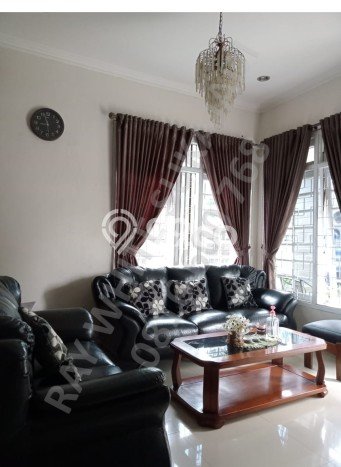 Rumah lokasi BKR, Bandung, LT 201m² Bangunan 200m² Rumah lokasi BKR, Bandung, LT 201m² Bangunan 200m²