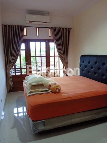 Hunian Cantik Modern Lb 200m2 di Kalasan, Sleman Hunian Cantik Modern Lb 200m2 di Kalasan, Sleman