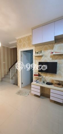 Disewakan! Rumah 2 Kamar Tidur &
1 Kamar Mandi di Simongan, Semarang Disewakan! Rumah 2 Kamar Tidur &
1 Kamar Mandi di Simongan, Semarang