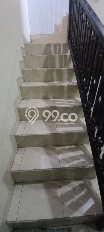 Rumah Siap Huni LT 135m² / LB 72m² di Lokasi Premium Babakan Madang, Bogor Rumah Siap Huni LT 135m² / LB 72m² di Lokasi Premium Babakan Madang, Bogor