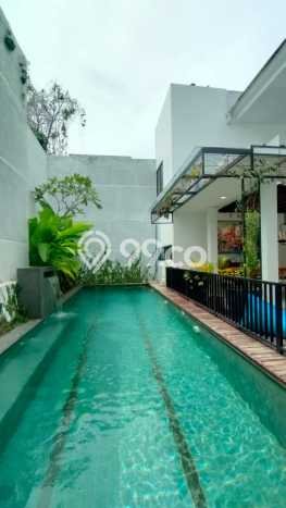 Rumah Luxury Modern Tanpa Renovasi di Bintaro Tangerang Selatan Rumah Luxury Modern Tanpa Renovasi di Bintaro Tangerang Selatan