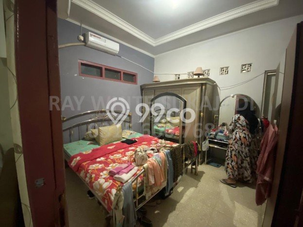 Rumah Strategis area Ciateul, Bandung, Luas 160m² Bangunan 120m² - BISA KPR! Rumah Strategis area Ciateul, Bandung, Luas 160m² Bangunan 120m² - BISA KPR!