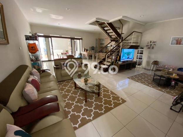 Rumah area Geger Kalong, Bandung, Luas 141m² Bangunan 200m² - INVESTASI TERBAIK! Rumah area Geger Kalong, Bandung, Luas 141m² Bangunan 200m² - INVESTASI TERBAIK!