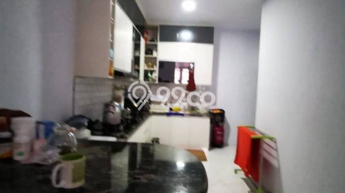 For Sale Hunian Elegan Klasik di Jakarta Utara For Sale Hunian Elegan Klasik di Jakarta Utara