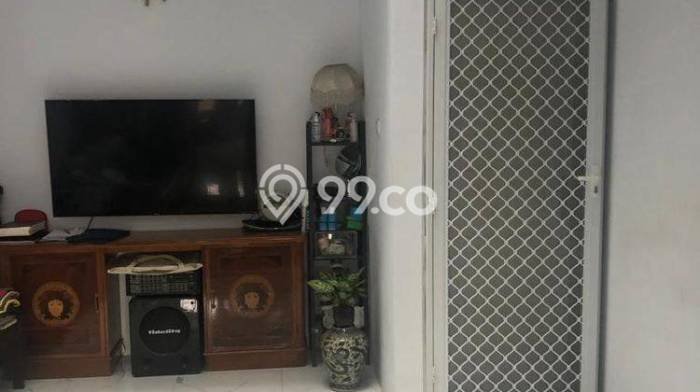 For Sale Hunian Elegan Klasik di Jakarta Utara For Sale Hunian Elegan Klasik di Jakarta Utara