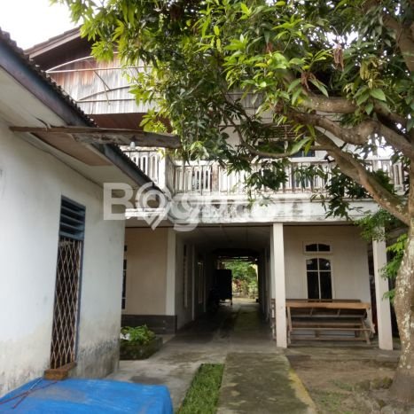 Rumah Exclusive LT 700m² / LB 700m² di Kompleks Cluster Sepinggan, Balikpapan Rumah Exclusive LT 700m² / LB 700m² di Kompleks Cluster Sepinggan, Balikpapan