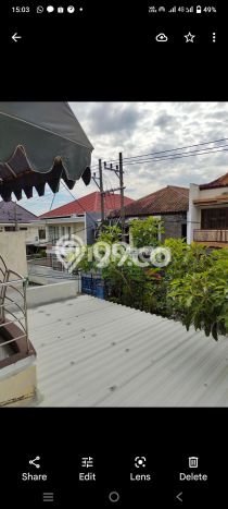 Ready to Use! Luxury House LT 210m2 Desain Modern di Darmo permai Ready to Use! Luxury House LT 210m2 Desain Modern di Darmo permai
