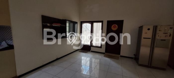 Dijual Rumah Mewah Exclusive di Gajah Mungkur, Semarang Dijual Rumah Mewah Exclusive di Gajah Mungkur, Semarang