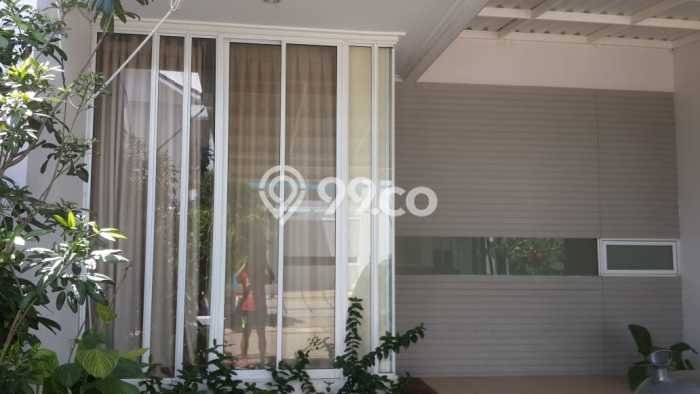 HARGA SPECIAL! Rumah Asri lokasi Bintaro, LT 90m² LB 98m² HARGA SPECIAL! Rumah Asri lokasi Bintaro, LT 90m² LB 98m²