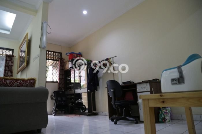 HARGA SPECIAL! Rumah Asri area Jatibening, Bekasi, Luas 133m² Bangunan 110m² Bisa Nego! HARGA SPECIAL! Rumah Asri area Jatibening, Bekasi, Luas 133m² Bangunan 110m² Bisa Nego!