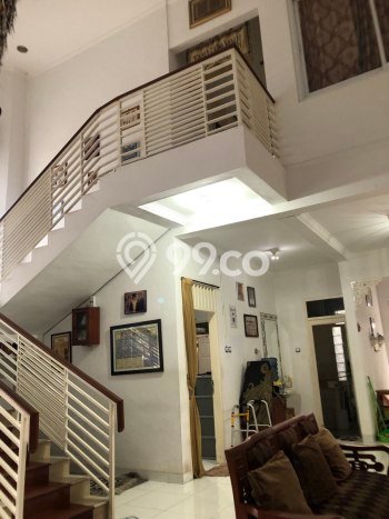 Rumah Elit Modern Tanpa Renovasi di Jatibening Bekasi Rumah Elit Modern Tanpa Renovasi di Jatibening Bekasi