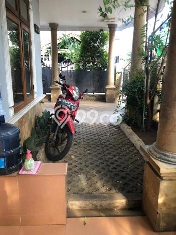 KESEMPATAN EMAS! Rumah di Galaxy, Bekasi, LT 254m² Bangunan 420m² KESEMPATAN EMAS! Rumah di Galaxy, Bekasi, LT 254m² Bangunan 420m²