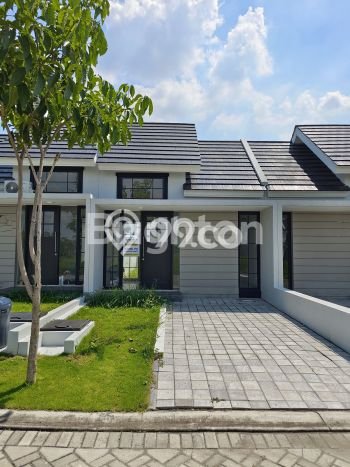 Disewakan Rumah Murah di Citraland Surabaya Punya 1 KT Disewakan Rumah Murah di Citraland Surabaya Punya 1 KT