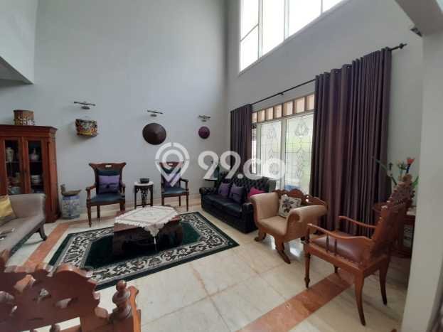 SPECIAL PRICE! Rumah Asri di , LT 322m2m² Bangunan 210m2m² SPECIAL PRICE! Rumah Asri di , LT 322m2m² Bangunan 210m2m²