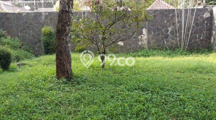 Hunian Asri 10 KT di , Bandung - LT 930m2m² Hunian Asri 10 KT di , Bandung - LT 930m2m²