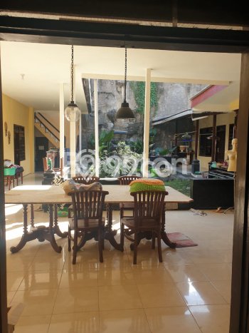 Rumah Eksklusif Dijual LT 420m2 di Rungkut, Surabaya Rumah Eksklusif Dijual LT 420m2 di Rungkut, Surabaya