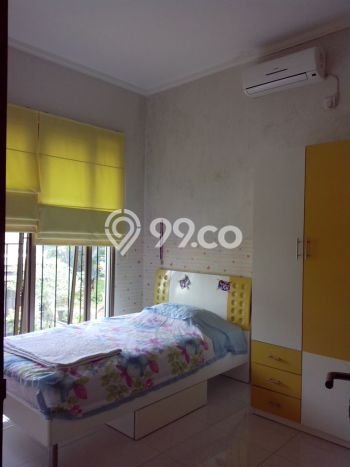 Rumah di Bintaro, Jakarta Selatan, LT 120m² LB 135m² - JUAL CEPAT! Rumah di Bintaro, Jakarta Selatan, LT 120m² LB 135m² - JUAL CEPAT!
