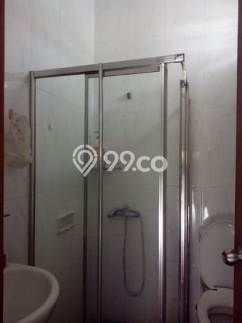 Rumah di Bintaro, Jakarta Selatan, LT 120m² LB 135m² - JUAL CEPAT! Rumah di Bintaro, Jakarta Selatan, LT 120m² LB 135m² - JUAL CEPAT!