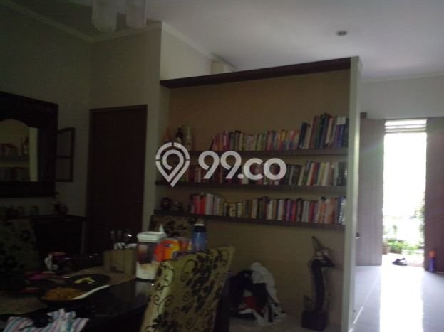 Rumah di Bintaro, Jakarta Selatan, LT 120m² LB 135m² - JUAL CEPAT! Rumah di Bintaro, Jakarta Selatan, LT 120m² LB 135m² - JUAL CEPAT!