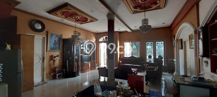 Jual Rumah Luas Elegan Dengan View Eksklusif di Ulujami, Jakarta Selatan Jual Rumah Luas Elegan Dengan View Eksklusif di Ulujami, Jakarta Selatan