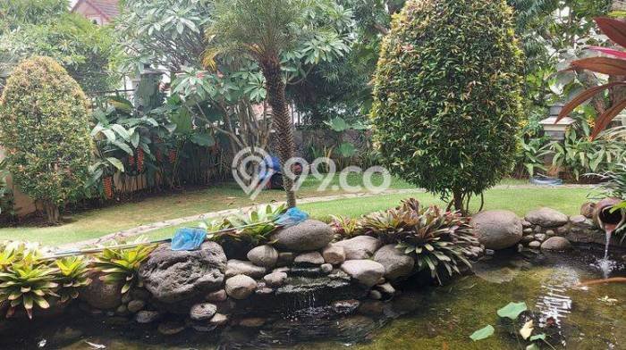 Ready to Use! Premium House LT 1042m2 Desain Elegan di Bukit Sari Ready to Use! Premium House LT 1042m2 Desain Elegan di Bukit Sari
