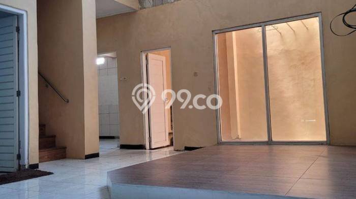 Jual Cepat Rumah Murah Nyaman di Gajahmungkur , Semarang Atas Jual Cepat Rumah Murah Nyaman di Gajahmungkur , Semarang Atas