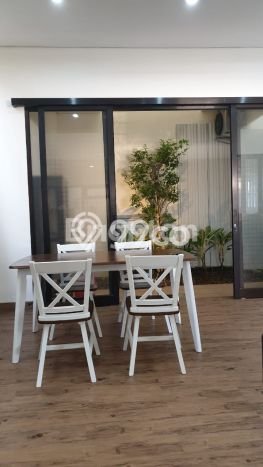 Dijual Rumah 4 Kamar Lokasi Ideal Bagus dan Strategis di Colomadu Dijual Rumah 4 Kamar Lokasi Ideal Bagus dan Strategis di Colomadu