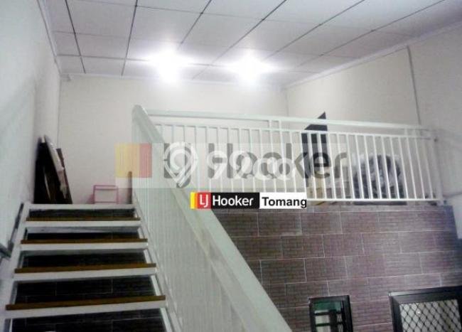 Hunian Mewah LB 125m2 Siap Pakai Desain Elegan di Tamansari, Jakarta Barat Hunian Mewah LB 125m2 Siap Pakai Desain Elegan di Tamansari, Jakarta Barat