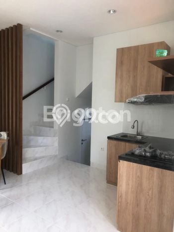 Dijual Rumah Eksklusif 2 KT di Gading Serpong, Tangerang Dijual Rumah Eksklusif 2 KT di Gading Serpong, Tangerang