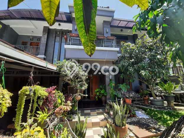 DIJUAL CEPAT! Rumah Geger Kalong, Bandung, Luas 317m² Bangunan 400m² DIJUAL CEPAT! Rumah Geger Kalong, Bandung, Luas 317m² Bangunan 400m²