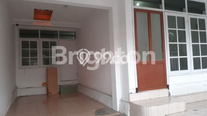 Dijual Hunian Rumah Terawat 4 KT di Tidar, Malang Dijual Hunian Rumah Terawat 4 KT di Tidar, Malang