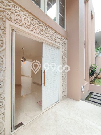 Ready to Use! Luxury House LT 320m2 Desain Elegan di Pondok Indah Ready to Use! Luxury House LT 320m2 Desain Elegan di Pondok Indah