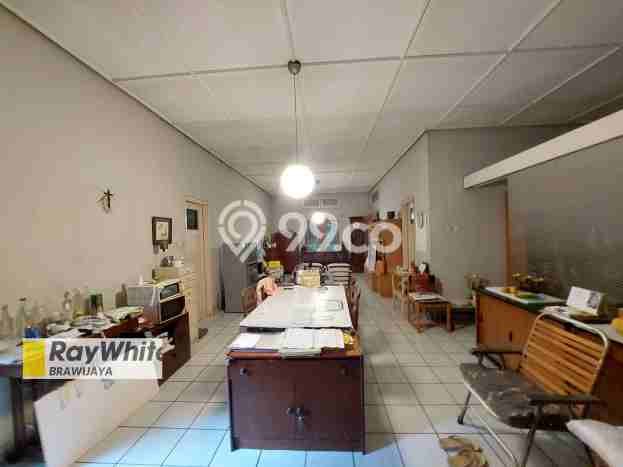 KESEMPATAN EMAS! Rumah area Senayan, Jakarta Selatan, LT 467m² LB 245m² KESEMPATAN EMAS! Rumah area Senayan, Jakarta Selatan, LT 467m² LB 245m²