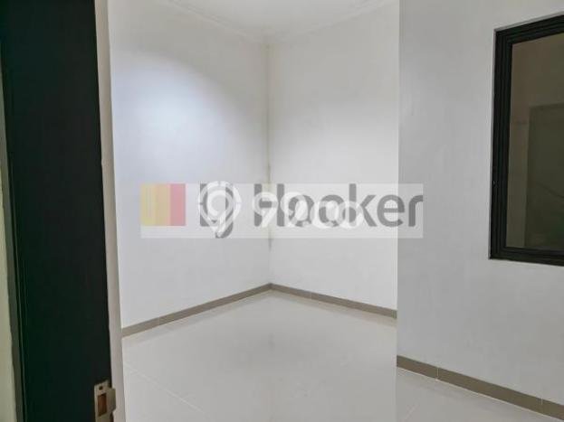LIMITED UNIT! Rumah di Tomang, 4 KT, LT 68m² LB 187m² LIMITED UNIT! Rumah di Tomang, 4 KT, LT 68m² LB 187m²