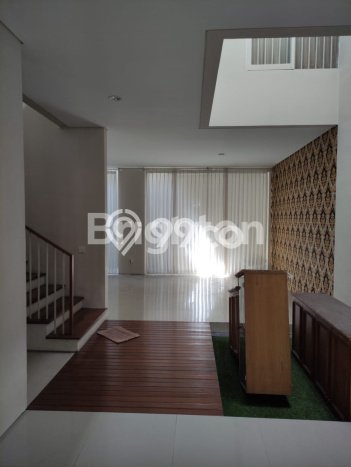 SPECIAL LISTING! Rumah di Citraland, 3 KM, Akses Fasilitas, LT 162m2m² LB 207m2m² SPECIAL LISTING! Rumah di Citraland, 3 KM, Akses Fasilitas, LT 162m2m² LB 207m2m²