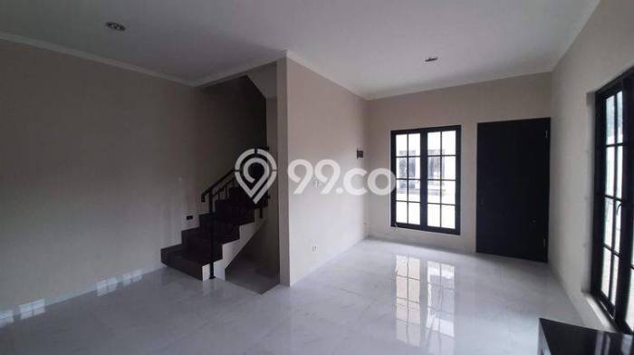 Dijual Rumah 4 Kamar Lokasi Ideal Nyaman dan Strategis di Pancoran Dijual Rumah 4 Kamar Lokasi Ideal Nyaman dan Strategis di Pancoran