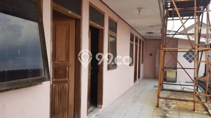 Rumah Luxury di Bandung Strategis Kondisi Baik Rumah Luxury di Bandung Strategis Kondisi Baik