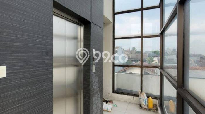 Dijual Rumah Mewah Megah Dengan View Cantik di Setra Sari, Bandung Dijual Rumah Mewah Megah Dengan View Cantik di Setra Sari, Bandung