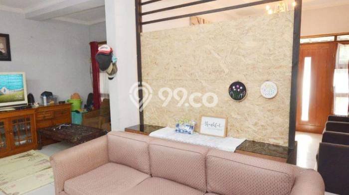 DIJUAL CEPAT! Rumah Siap Huni Area Strategis Arcamanik, Luas 164m2m² Bangunan 100m2m² DIJUAL CEPAT! Rumah Siap Huni Area Strategis Arcamanik, Luas 164m2m² Bangunan 100m2m²