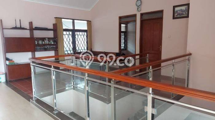Jual Rumah Mewah Elegan Dengan View Eksklusif di Ciateul, Bandung Jual Rumah Mewah Elegan Dengan View Eksklusif di Ciateul, Bandung