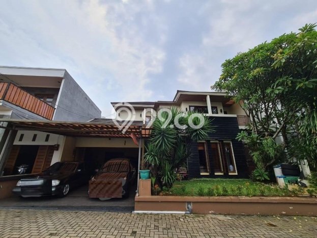 Rumah Elit LB 300m2 Siap Huni Desain Elegan di Bintaro, Tangerang Selatan Rumah Elit LB 300m2 Siap Huni Desain Elegan di Bintaro, Tangerang Selatan