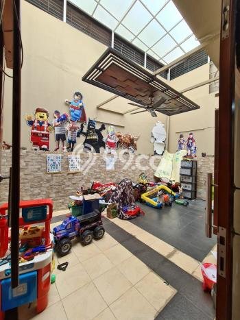 Rumah Elit LB 300m2 Siap Huni Desain Elegan di Bintaro, Tangerang Selatan Rumah Elit LB 300m2 Siap Huni Desain Elegan di Bintaro, Tangerang Selatan