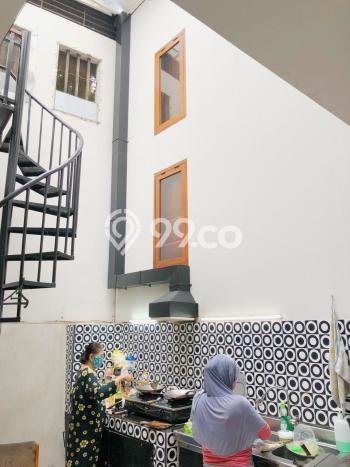 Rumah Elit LB 300m2 Siap Huni Desain Elegan di Bintaro, Tangerang Selatan Rumah Elit LB 300m2 Siap Huni Desain Elegan di Bintaro, Tangerang Selatan