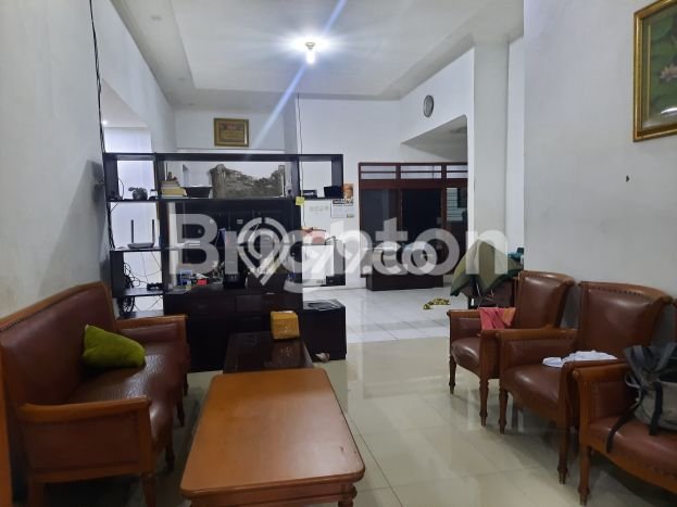 Rumah Mewah Siap Huni LT 237m2 di Tebet, Jakarta Selatan Rumah Mewah Siap Huni LT 237m2 di Tebet, Jakarta Selatan