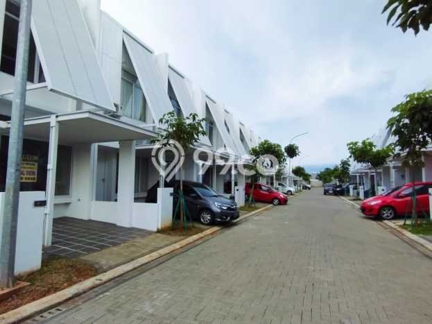 Rumah Minimalis 2 KT di BSD Tangerang Rumah Minimalis 2 KT di BSD Tangerang