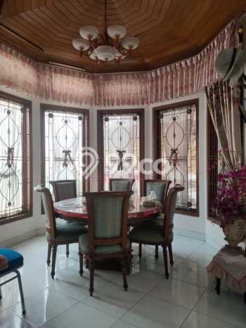 For Sale! Luxury House LT 635m2 Desain Elegan di Condet For Sale! Luxury House LT 635m2 Desain Elegan di Condet